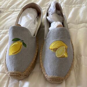 9.5 Soludos Lemon Embroidered Espadrilles